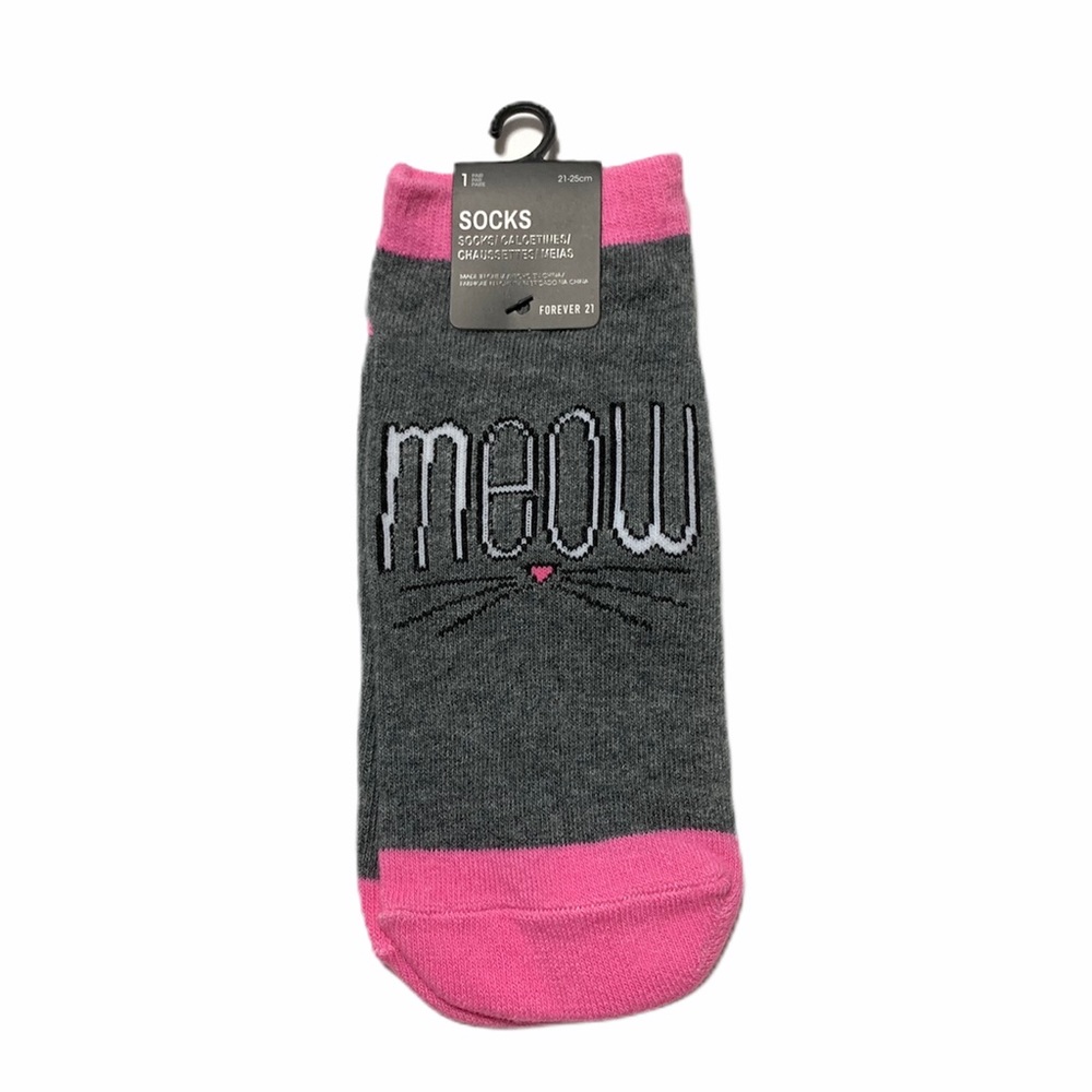 ❣️3/$15❣️ “MEOW” Ankle Socks